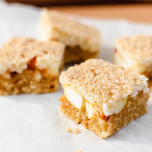 Apple Cinnamon Quinoa Breakfast Bars Healthy Dessert Recipe