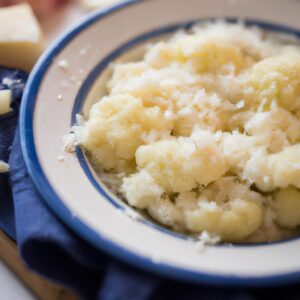 Cauliflower Rice with Garlic and Parmesan Easy Side Dish Recipe